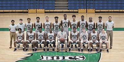 SSCC Basketball group photo of team